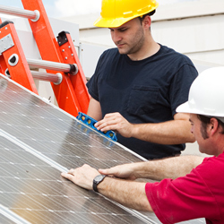 solar-installers-shutterstock_30193669-250x
